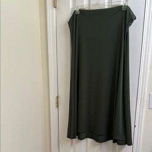 NWOT LuLaRoe Green Maxi Skirt